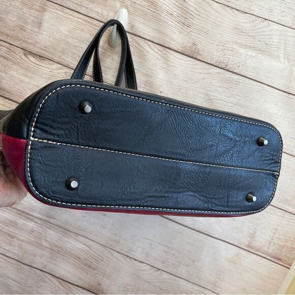 NEW WITHOUT TAGS MONTANA WEST WHIPSTITCH BAG WITH CONCEALED - Picture 6 of 7